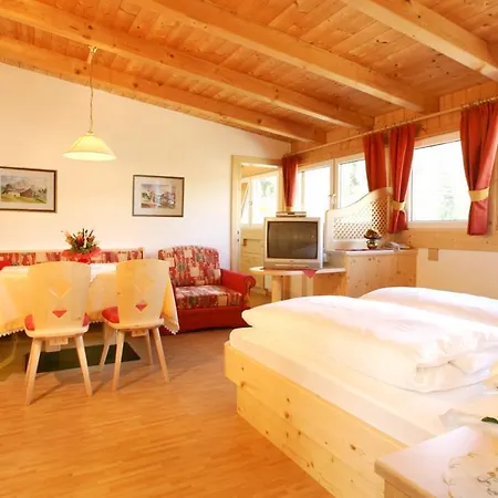 Garni Schenk Hotel 3*