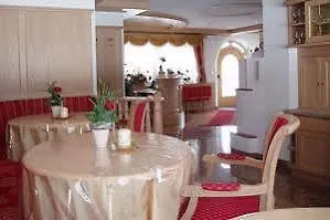 Garni Schenk Hotel